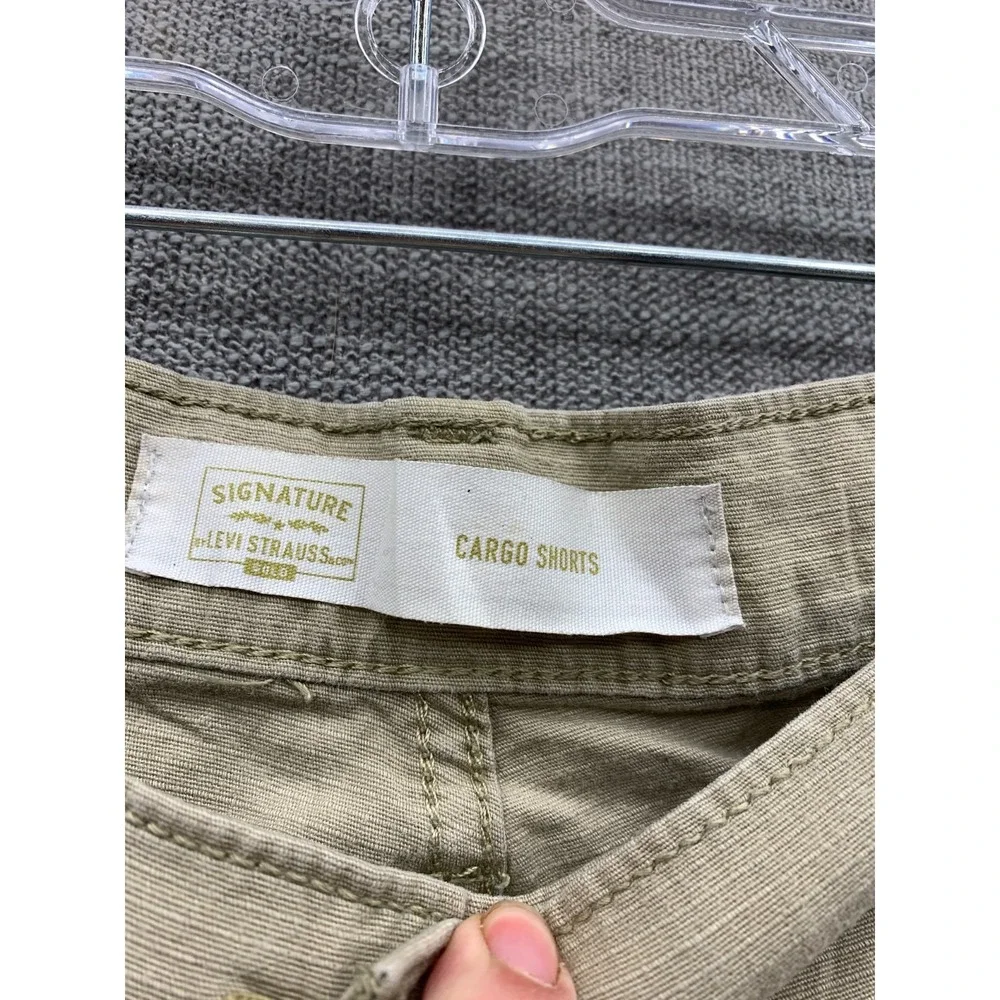 Signature By Levi Strauss & Co Cargo Shorts Mens 36 Beige Logo High Rise Ripstop